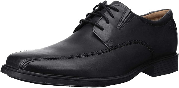 Clarks Men’s Tilden Walk Oxford Shoes for Plantar Fasciitis